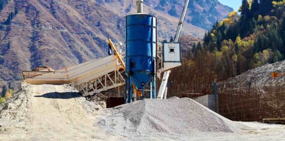 concrete mixing plant for the construction of a mudflow protection dam