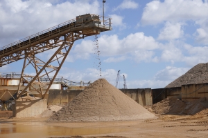 Washed Sand Conveyor at Aggregates Site